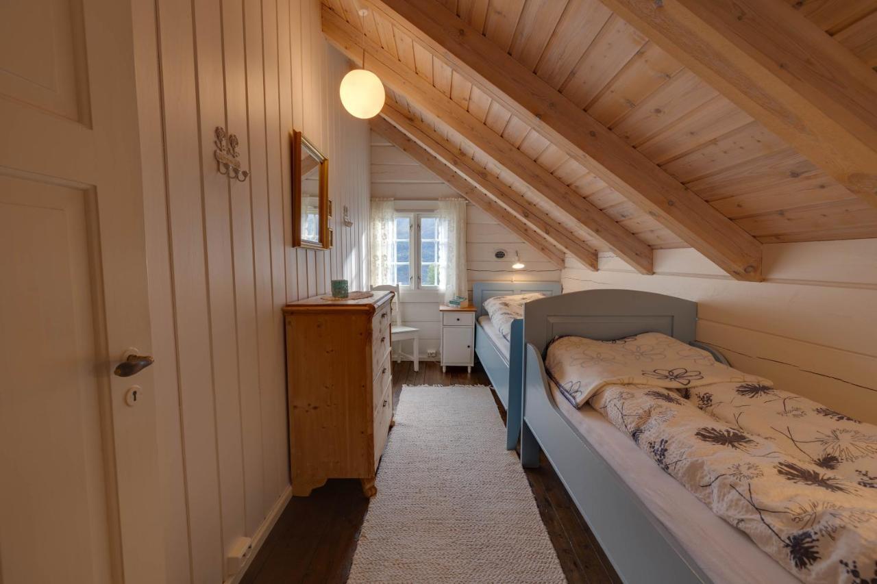 Flotunet - Anestova Holiday home Stryn